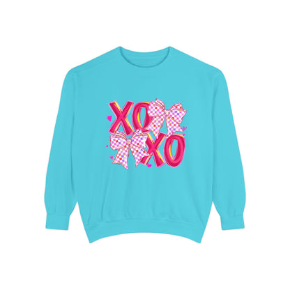XO Pink Ribbon Sweatshirt – Valentine’s Day Heart Hugs Pullover