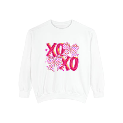 XO Pink Ribbon Sweatshirt – Valentine’s Day Heart Hugs Pullover